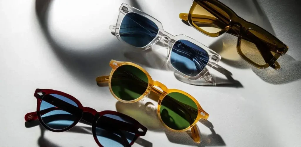 Vier Moscot zonnebrillen met kleurrijke monturen bij Teeling Optiek Amsterdam