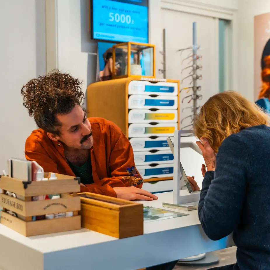 Oogonderzoek bij het aanmeten van nachtlenzen